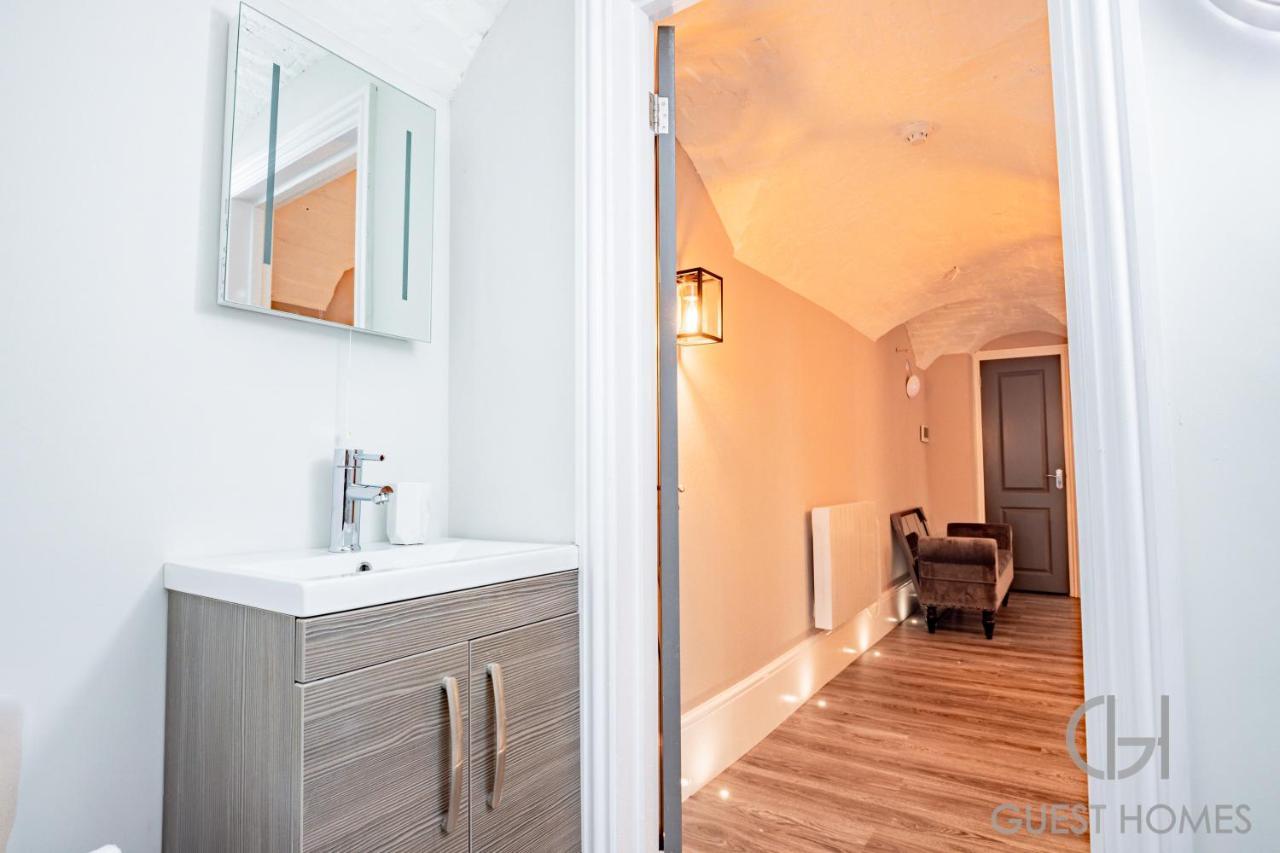 Host & Stay - Shaw Street Basement Вустер Екстер'єр фото