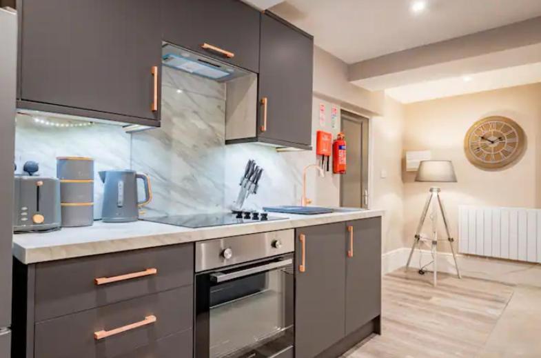Host & Stay - Shaw Street Basement Вустер Екстер'єр фото